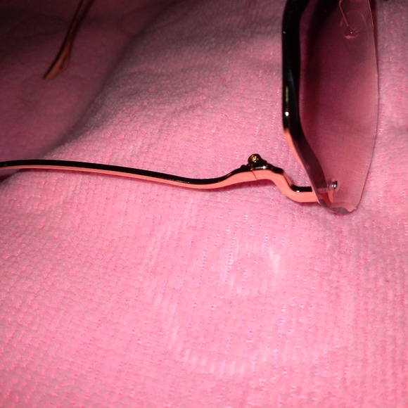 Pink Sunglasses - Picture 5 of 10